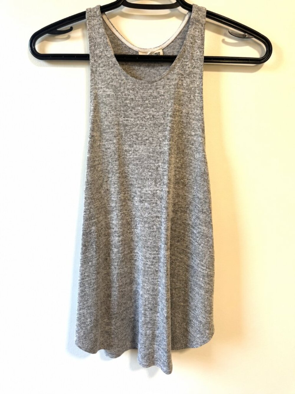 Wilfred Free Heather Grey Flowy Tank Top – Size Small